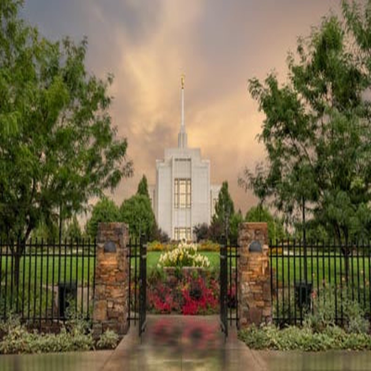 Twin Falls Temple - Enter In